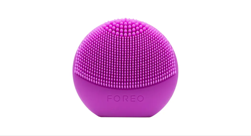 Foreo F3445 Luna Play Plus T-sonic Facial Cleansing And Massaging Device User Manual Foreo F3445 Luna Play Plus T-sonic Facial Cleansing And Massaging Device User Manual