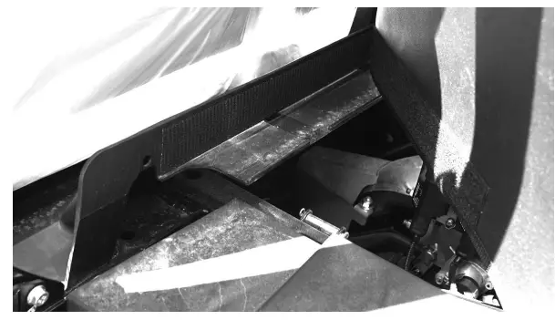 FALCON RIDGE JD-835-DRW01 John Deere XUV 835 Soft Door Rear Window Combo-FIG4