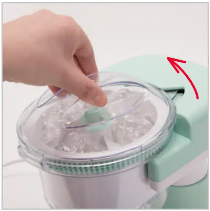 DASH DSIM100 Shaved Ice Maker - USING ice maker 4