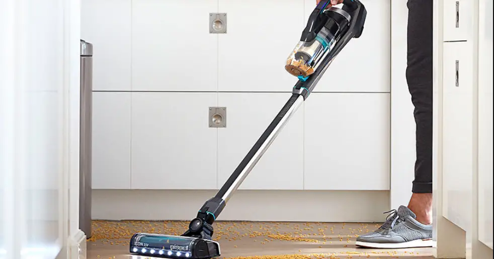 Continental Edison Cevcb230b Vacuum Cleaner Instruction Manual Continental Edison Cevcb230b Vacuum Cleaner Instruction Manual