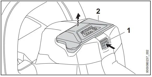 STIHL HSA 60.0 Cordless Hedge Trimmer - Removing the Battery