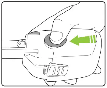 Gtech SLM50 Small Lawnmower - Checking the battery charge status 1