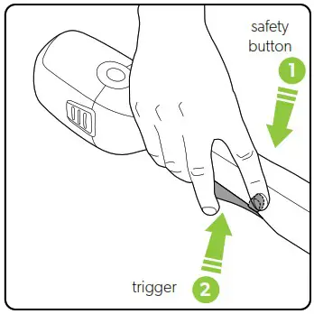Gtech SLM50 Small Lawnmower - Operation 1