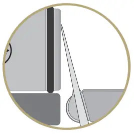 DOCKING KNIVES CORRECTLY