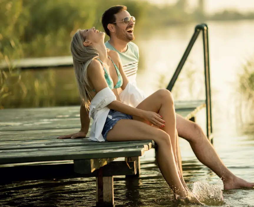 soundmaster 2023 24 Speaker Box Clock Radio Turntable - Portable Audio