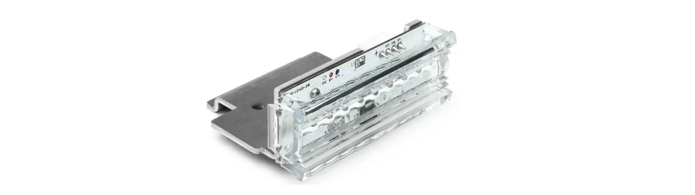 Cell2 Kuiper Lighthead Middle Linear 3led User Manual Cell2 Kuiper Lighthead Middle Linear 3led User Manual