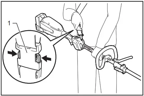 makita XUX02 Cordless Multi Function Power Head - Adjusting the handle position 2