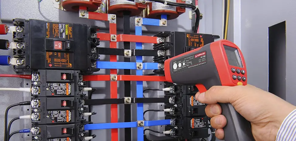 Amprobe Ir-750 50:1 Infrared Thermometer User Manual Amprobe Ir-750 50:1 Infrared Thermometer User Manual