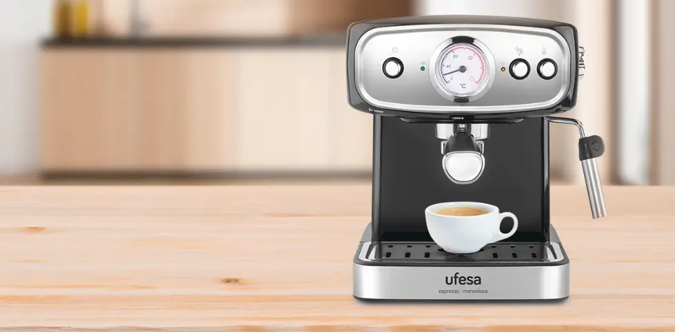 Ufesa Ce7244 Breccia 20 Espresso Coffee Machine Instruction Manual