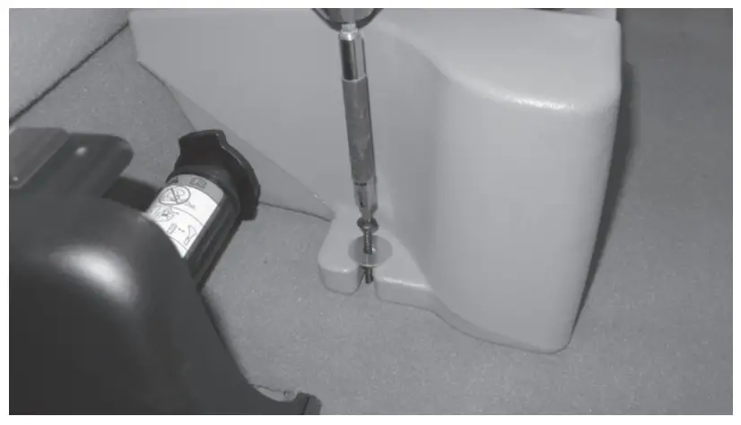 MTX Audio F250X00BK20A-TN Ford F-350 Super Cab Vehicle Specific Subwoofer Enclosure Owner's - hardware