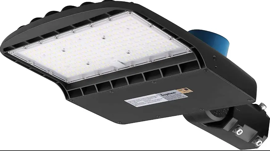 SUNCO-LIGHTING-S-600H-2PH-WH-150W-and-200W-Shoebox-Parking-Lot-LED-Light-PRODUCT-IMAGE