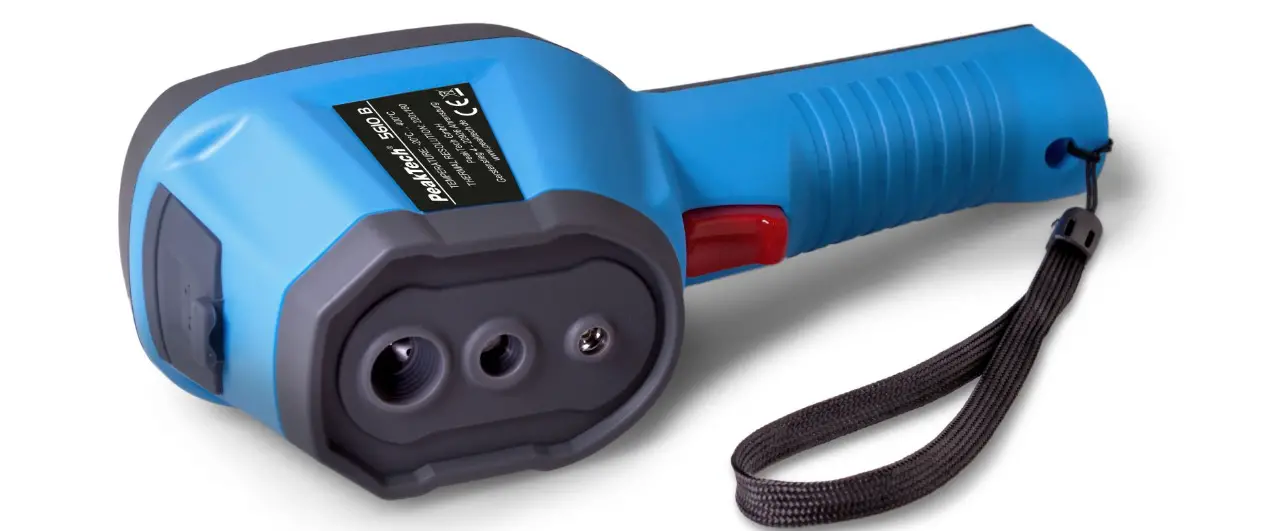 Peaktech 5610 B Thermal Imaging Camera User Manual Peaktech 5610 B Thermal Imaging Camera User Manual