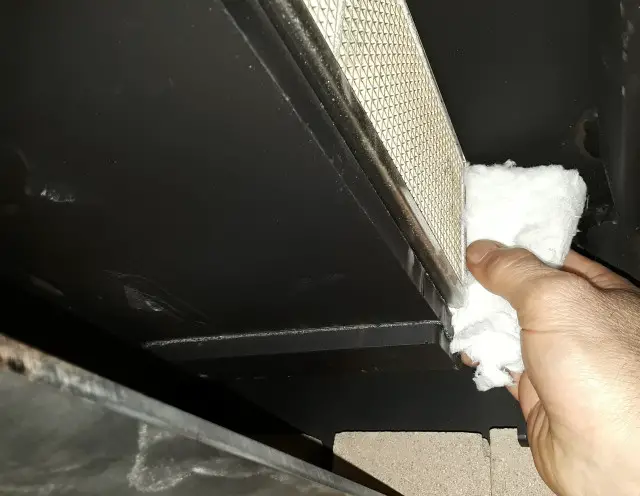 44 Elite Wood Fireplace - Combustor Replacement