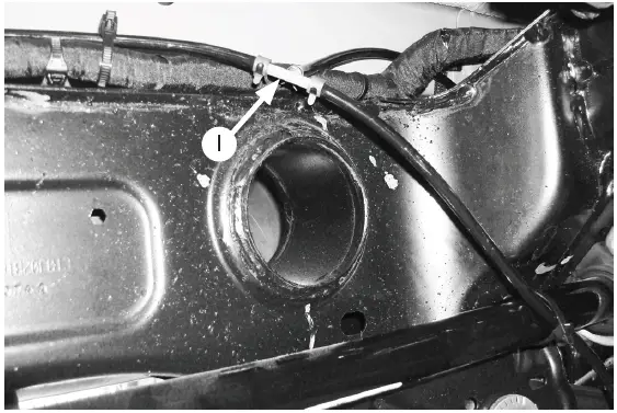 AIR-LIFT-1000-Kit-60857-GM-Midsize-SUV-fig-13