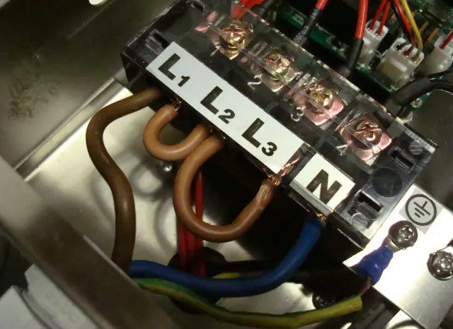 VIDALUX Vida 3kwGen 3kw Steam Room Generator - Room Specification 2