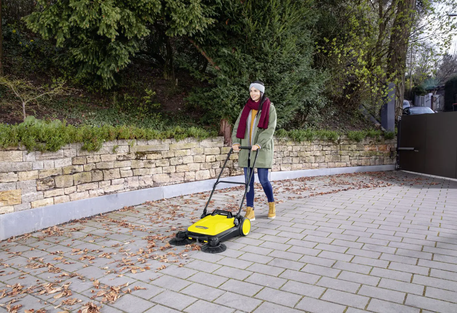 Karcher S4 Twin Floor Sweeper Instruction Manual
