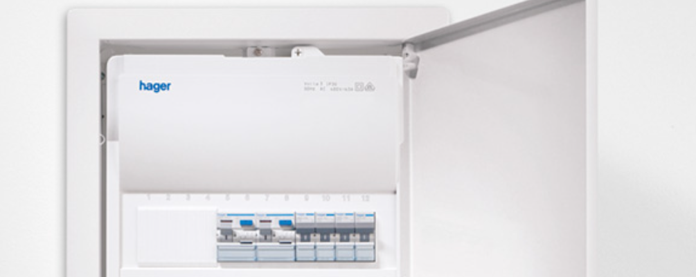 Hager Gd102 2-way Insulated Surface Mounting Enclosure Instruction Manual