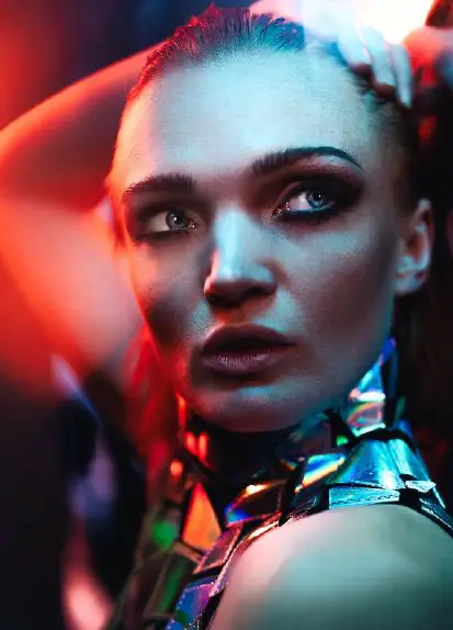 ROTOLIGHT-NEO-3-On-Camera-RGBWW-LED-Light-Starter-Bundle-12