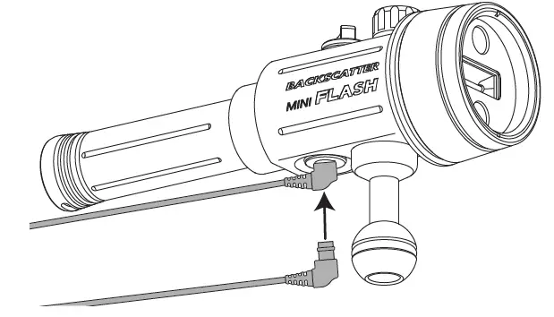 BACKSCATTER-Mini-Flash-2-Underwater-Strobe-plus-Light-06