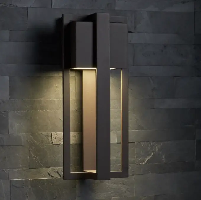 Signature Hardware 434348 14 Inch H X 6 Inch W Shockoe Outdoor Entrance Wall Sconce