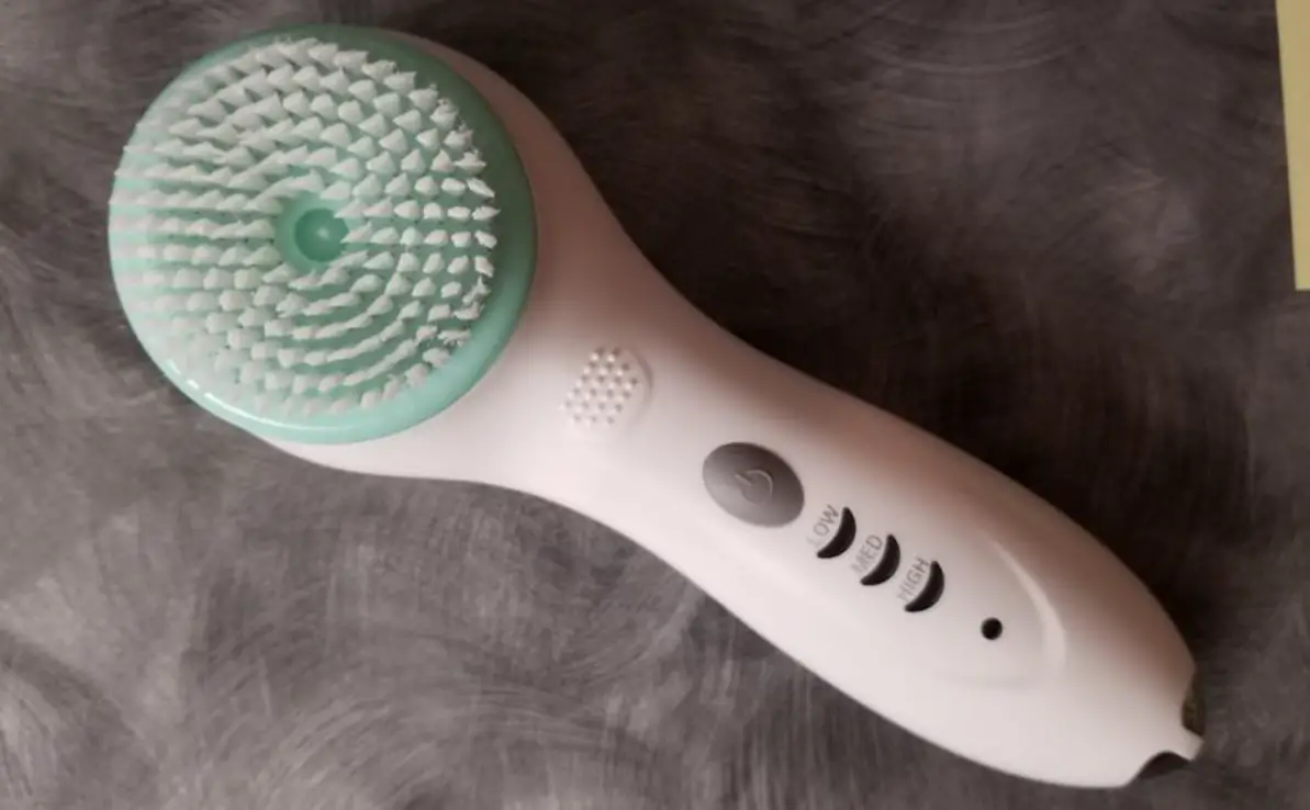 Conair Sfb3 Sonic Facial Brush Instruction Manual