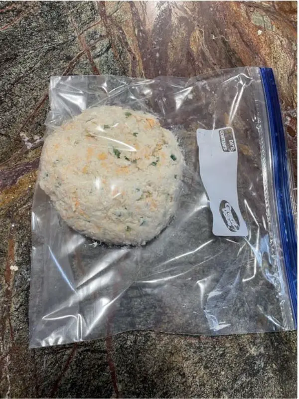 instructables-Vegan-Jalapeno-Cheddar-Biscuits-FIG 14