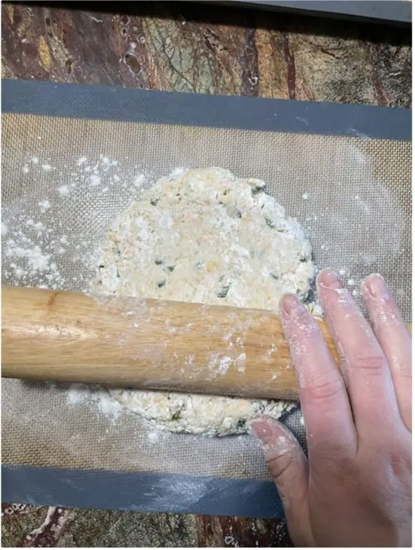 instructables-Vegan-Jalapeno-Cheddar-Biscuits-FIG 16