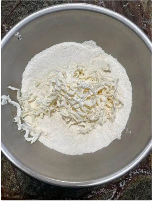 instructables-Vegan-Jalapeno-Cheddar-Biscuits-FIG 6