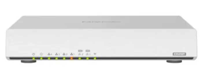 QNAP-QHora-301W-Wi-Fi-6-and-Dual-10GbE-SD-WAN-Router