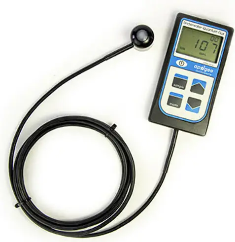 apogee-INSTRUMENTS-MQ-210-Underwater-Quantum-Meter-PRODUCT