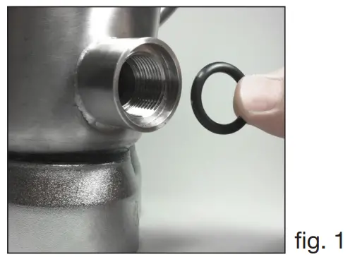 WARING COMMERCIAL CB15 Series Ultra Heavy Duty 3.75 HP Blender - fig 3