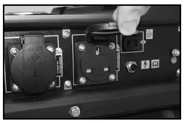 Clarke-IG3500AF-3-4KW-Inverter-Generator-Instruction-fig-21