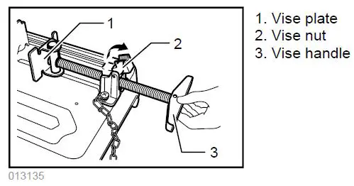 makita 2414EN Portable Cut-Off-12
