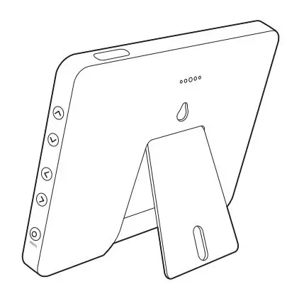 robin RDC0801-11 Digital Day Clock 2.0 User Manual - Plugging in
