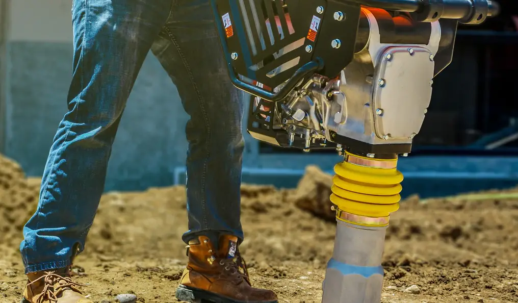 Tomahawk Jx60h Vibratory Tamping Rammer With Honda Gx100 Engine Owner's Manual Tomahawk Jx60h Vibratory Tamping Rammer With Honda Gx100 Engine Owner's Manual