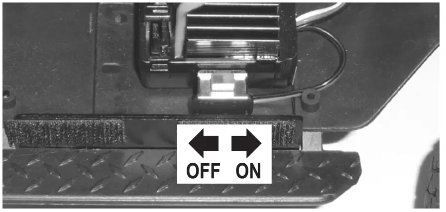 REELY 2280968 1 10 4WD Crawler Free Men 2.0 Inch Super Combo - Fig2