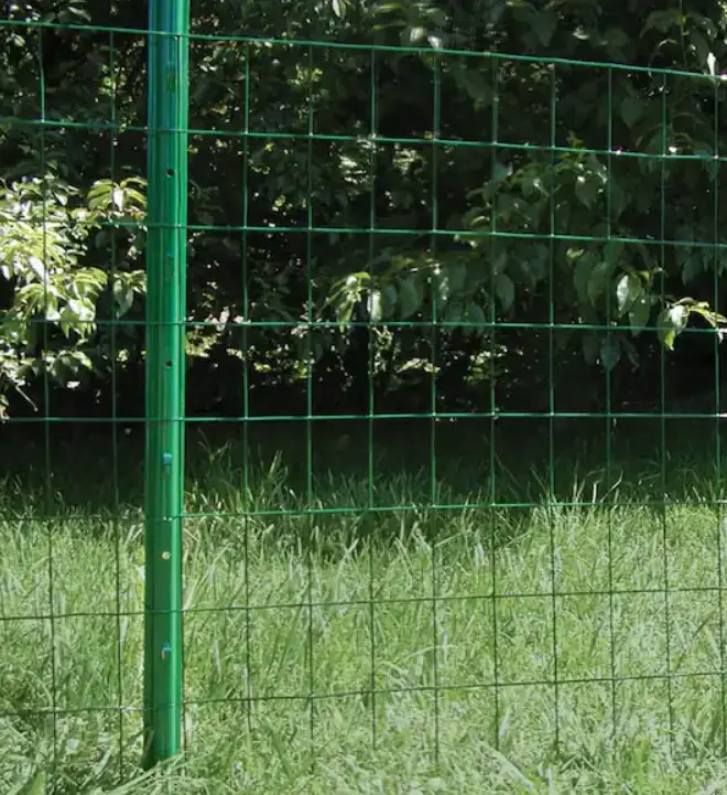 EVER-BUILT-Garden-Fence-with-U-Posts-PRODUCT