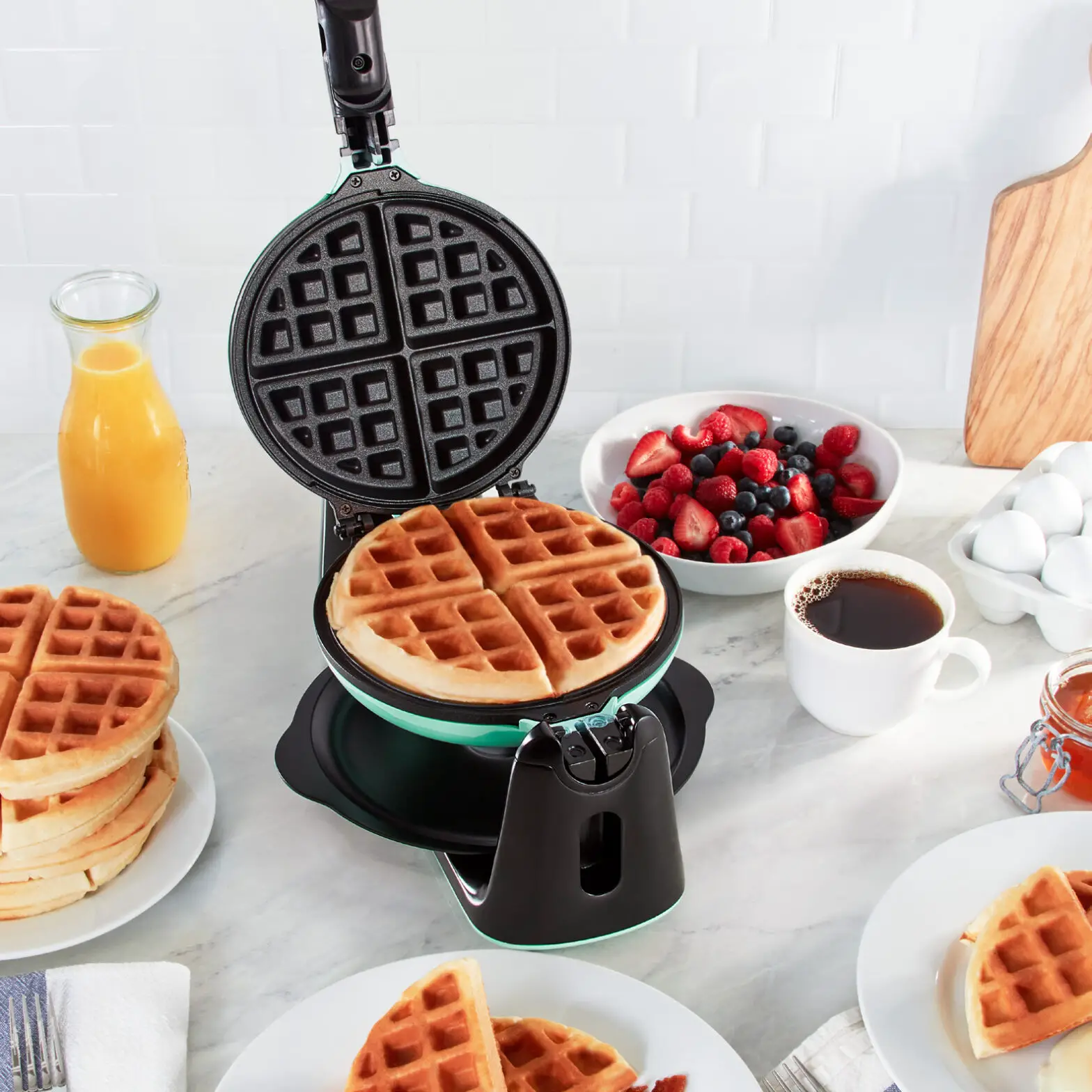 DASH DBWM600 Flip Belgian Waffle Maker - belgian sugar