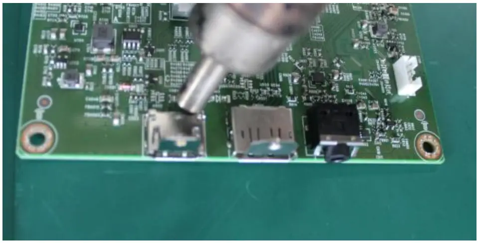 Repair the HDMI connector