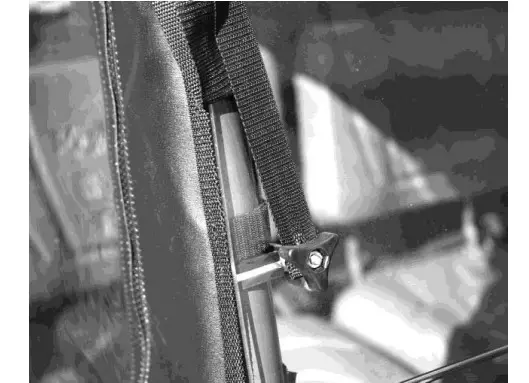 FALCON RIDGE KU-X900-FC05 Full Cab Fits Lexan Windshield - Figure 11