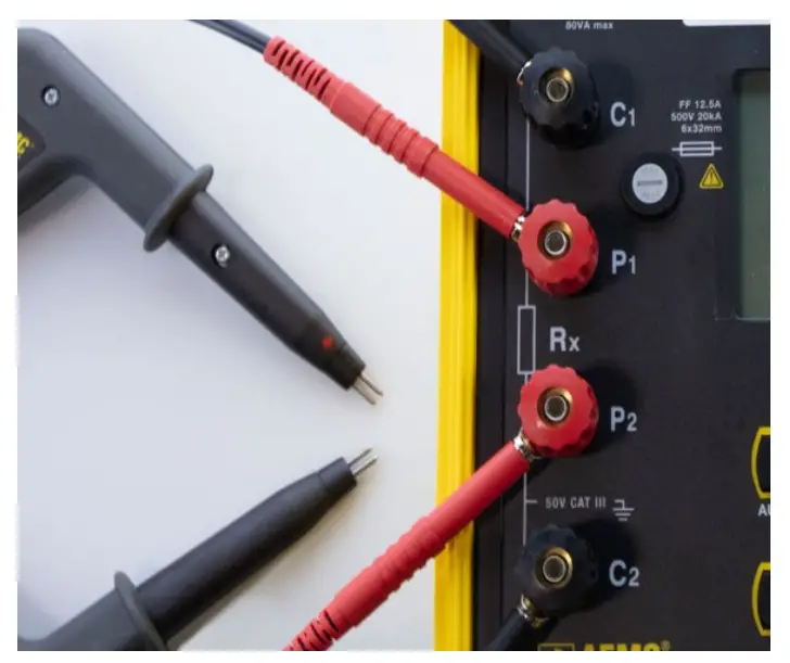 Lead Connections for Current Models of the 6240 & 6255*