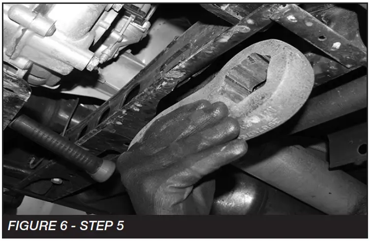 FABTECH FT5105i 4WD 2 25 Inch Torsion Key Leveling Kit - Fig5