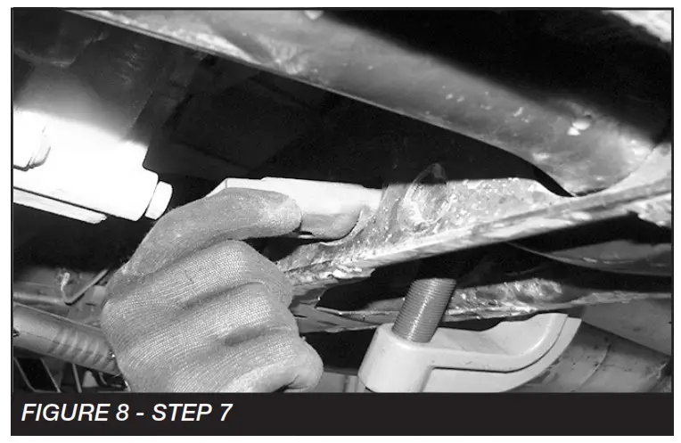 FABTECH FT5105i 4WD 2 25 Inch Torsion Key Leveling Kit - Fig7