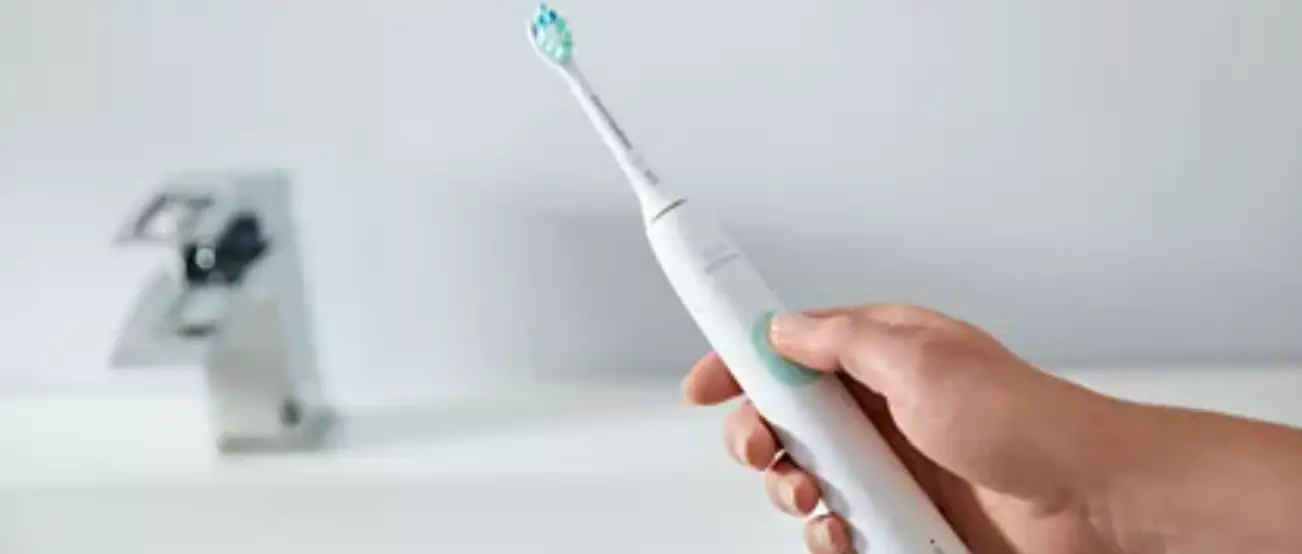 Philips Hx6817-01 Sonicare Rechargeable Electric Toothbrush User Manual
