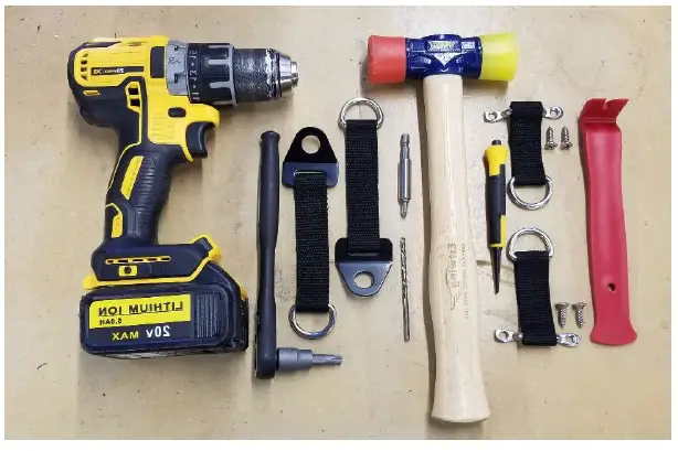 Raingler-Barrier-Net-Install-2012-2021-Jeep-Grand-Cherokee-fig-1