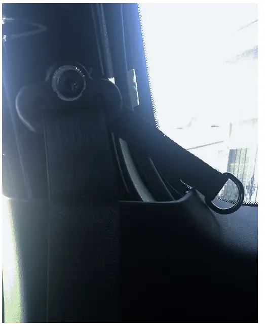 Raingler-Barrier-Net-Install-2012-2021-Jeep-Grand-Cherokee-fig-3