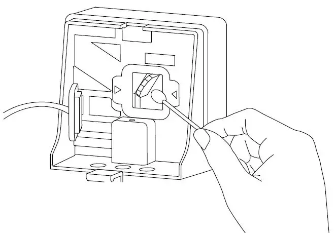 Cleaning the PM1.0 Sensor 2