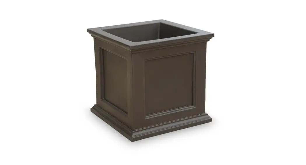 Mayne 8800 Fairfield 28in Square Planter Instructions