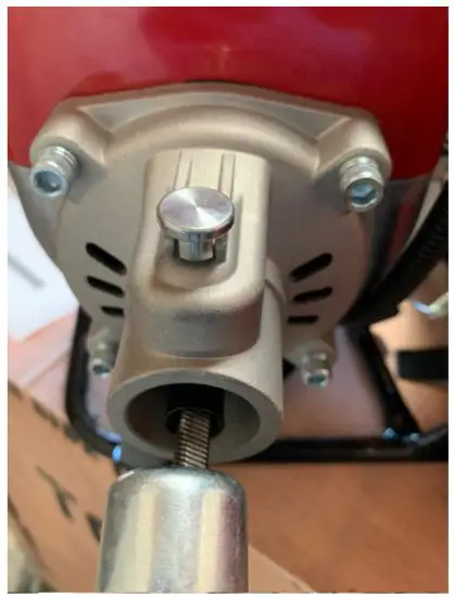 TOMAHAWK THP-TVIBH+TVW10-P Honda Concrete Vibrator - Attach