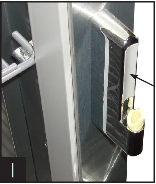 true STA1RRT89-1S-1S Solid Rear Door Insulated Roll- 08